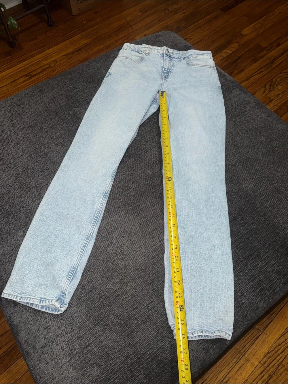 Abercrombie & Fitch Kids Straight Leg Jeans in Light Blue Wash